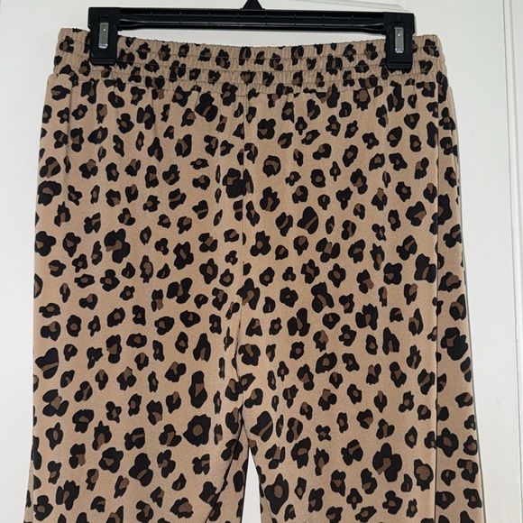 IMAN Leopard Cheetah Luxury Resort Palazzo Pants Vacation Cruise EUC Size Small - Picture 6 of 8